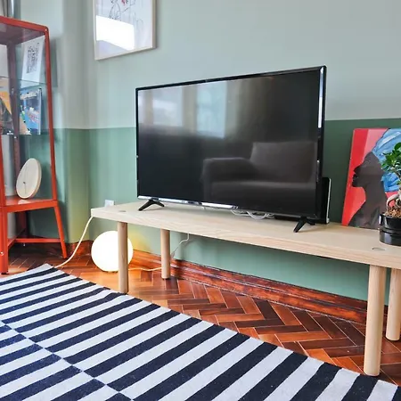 Martini Nest By Misha's Place 6a Daire