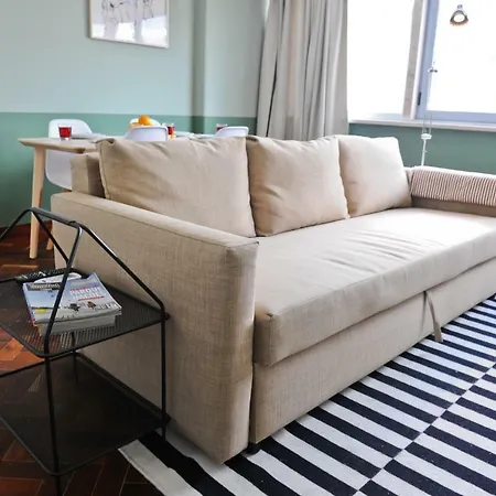 Martini Nest By Misha's Place 6a * Лісабон