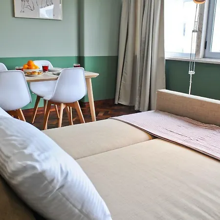 Martini Nest By Misha's Place 6a Apartman *